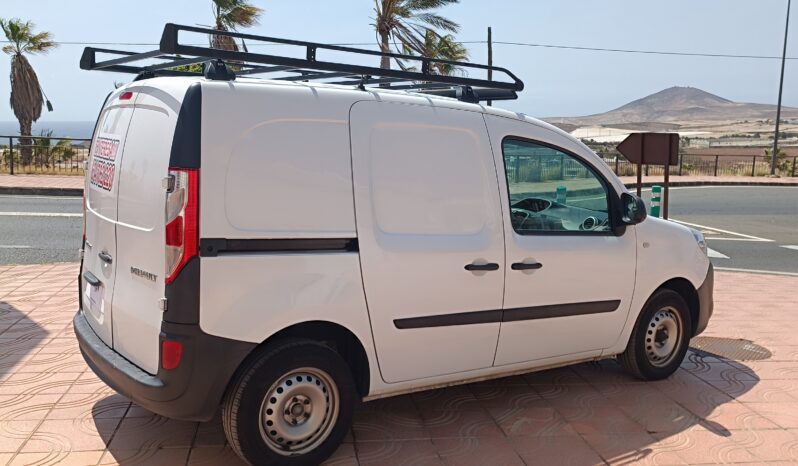 
								RENAULT KANGOO Profesional full									